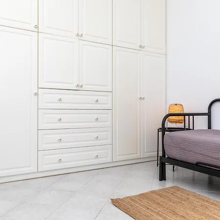Manouk's Two Bedroom * Naxos City
